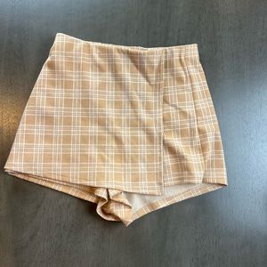 Windsor Skirt/short. Size: small